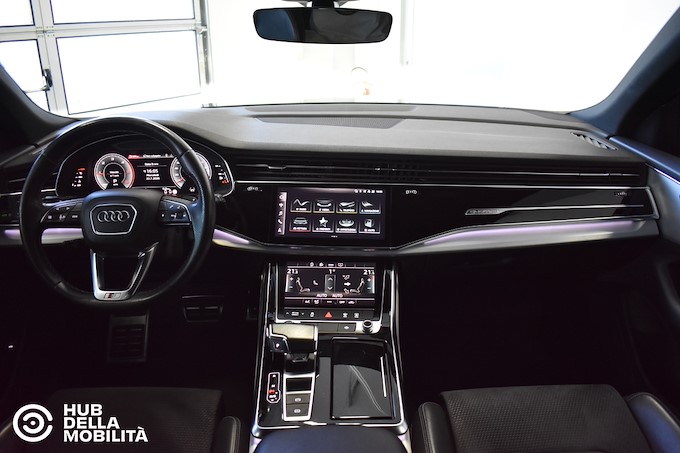 AUDI Q8 50 TDI 286 CV quattro tiptronic Sport